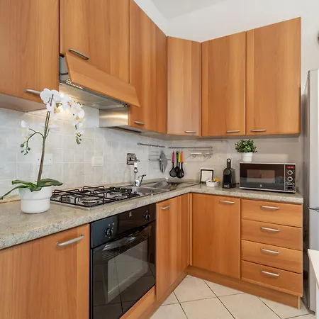 Apartament 4 Star Family & Friends - Self Check-in Bolonia
