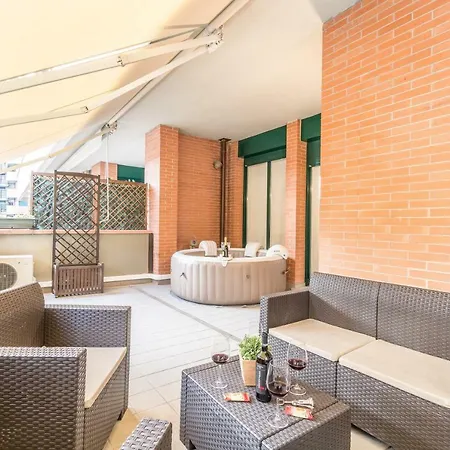 4 Star Family & Friends - Self Check-in Apartament Bolonia
